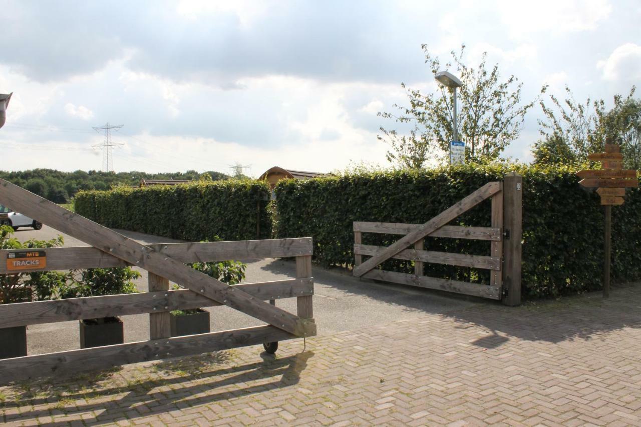 Munnickenheide Buitengewoon Overnachten Terheijden Bagian luar foto